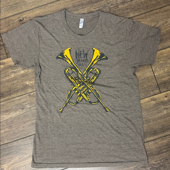 New Orleans / Louisiana Themed T-Shirt Bundle, Size Large - Picture 2 of 7